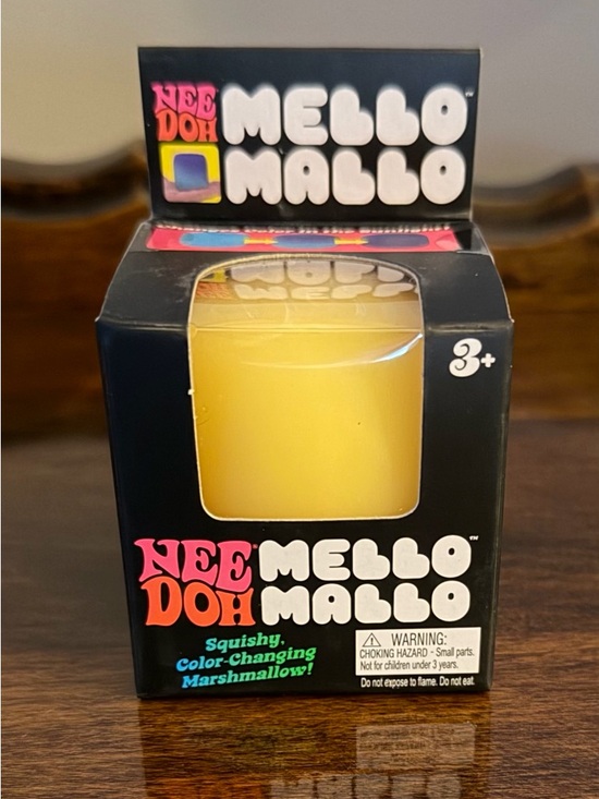 Schylling Other - NeeDoh Mello Mallo Color-Changing Marshmallow -yellow -Schylling Brand